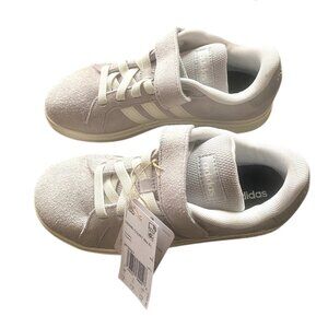 Adidas Kids Grand Court Size 2 1/2 Tennis Shoe Sneaker NWT Gray White